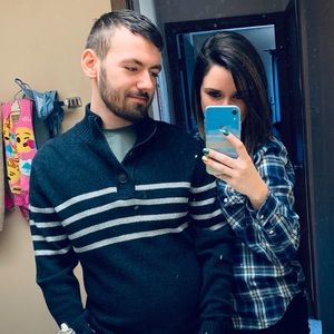 Meet your Posher, Kayla